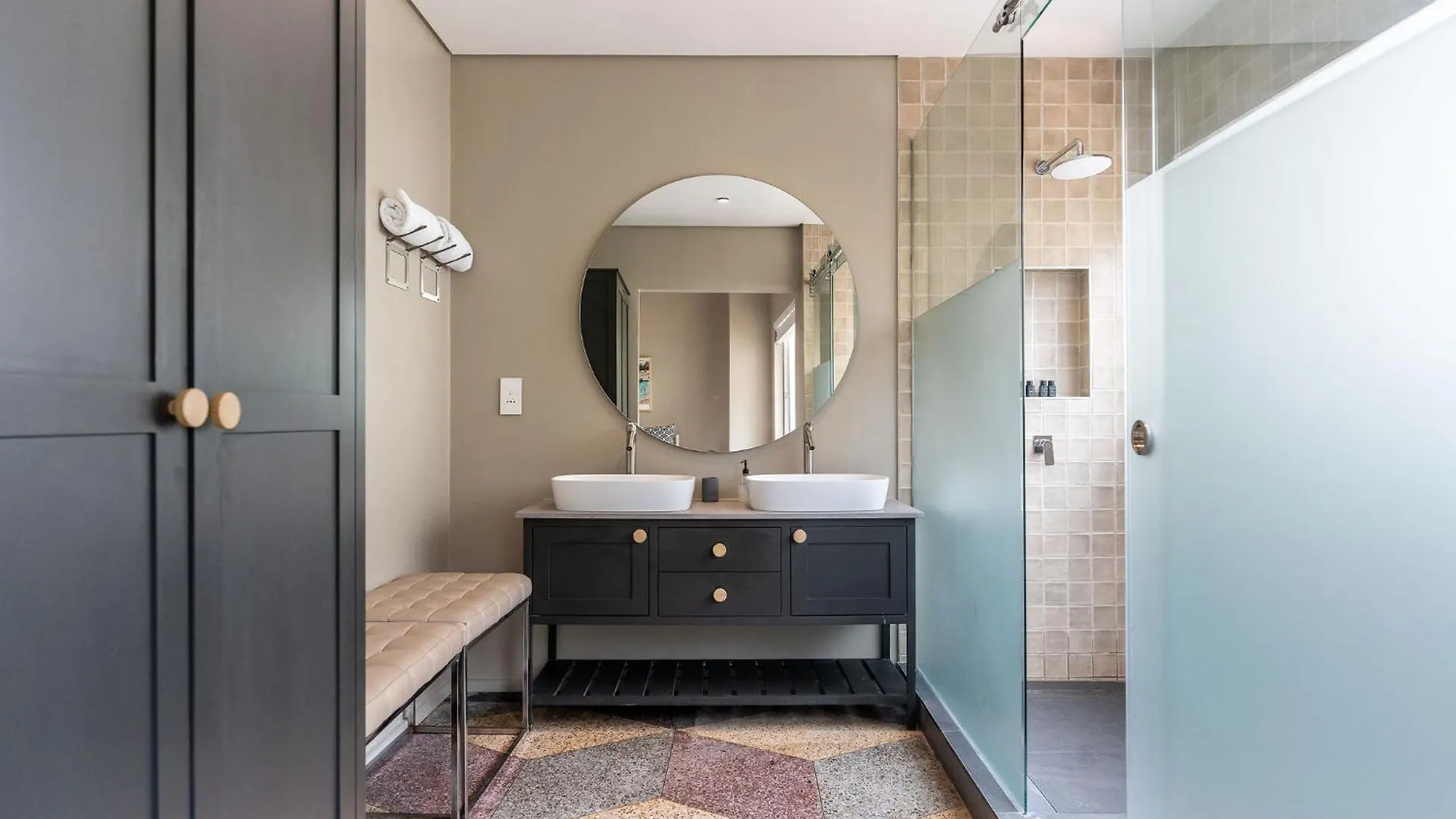 Camps Bay Village - Tidal Pool Apartments Cape Town