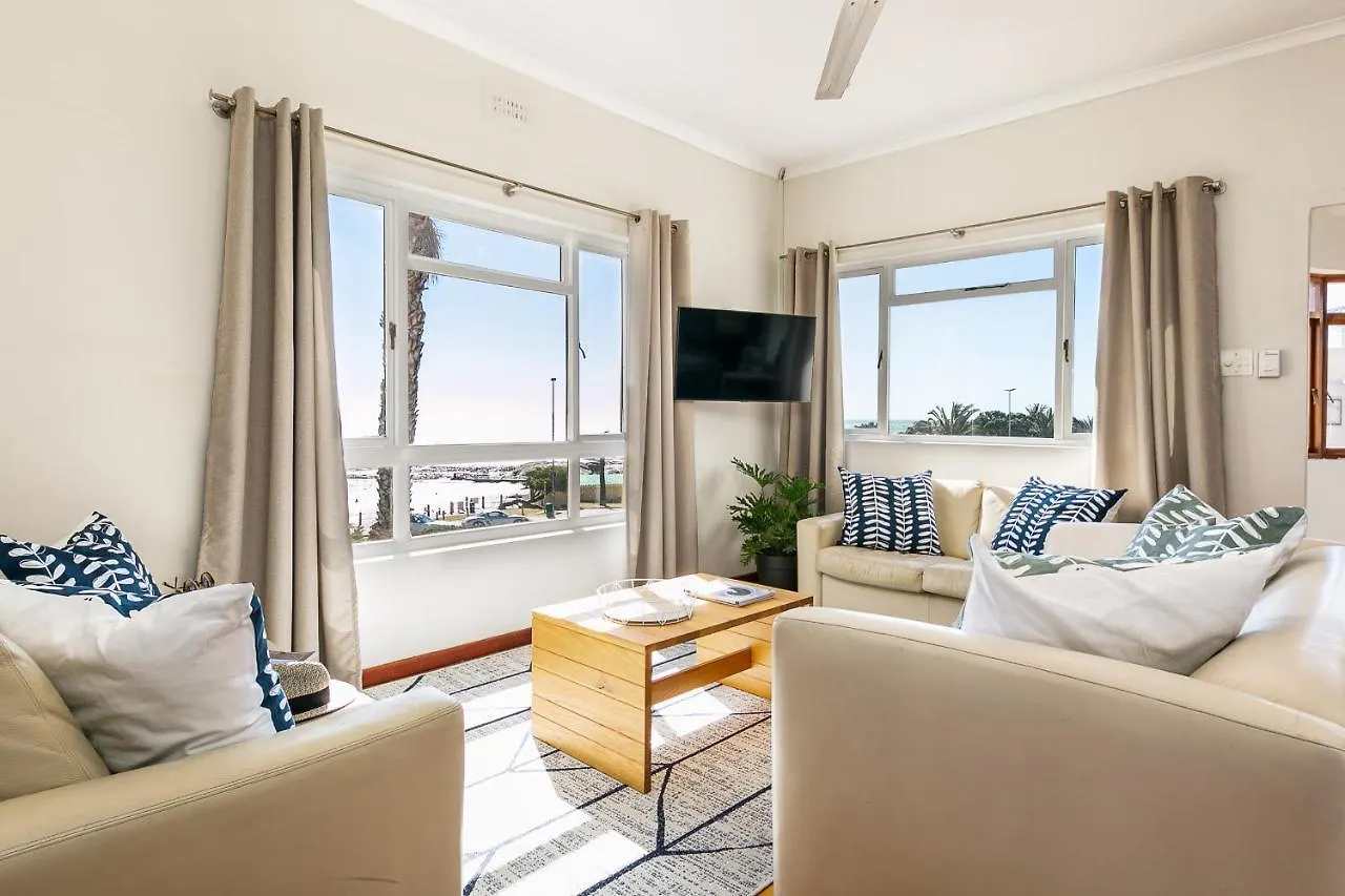 Tidal Pool Apartments - Camps Bay Cape Town