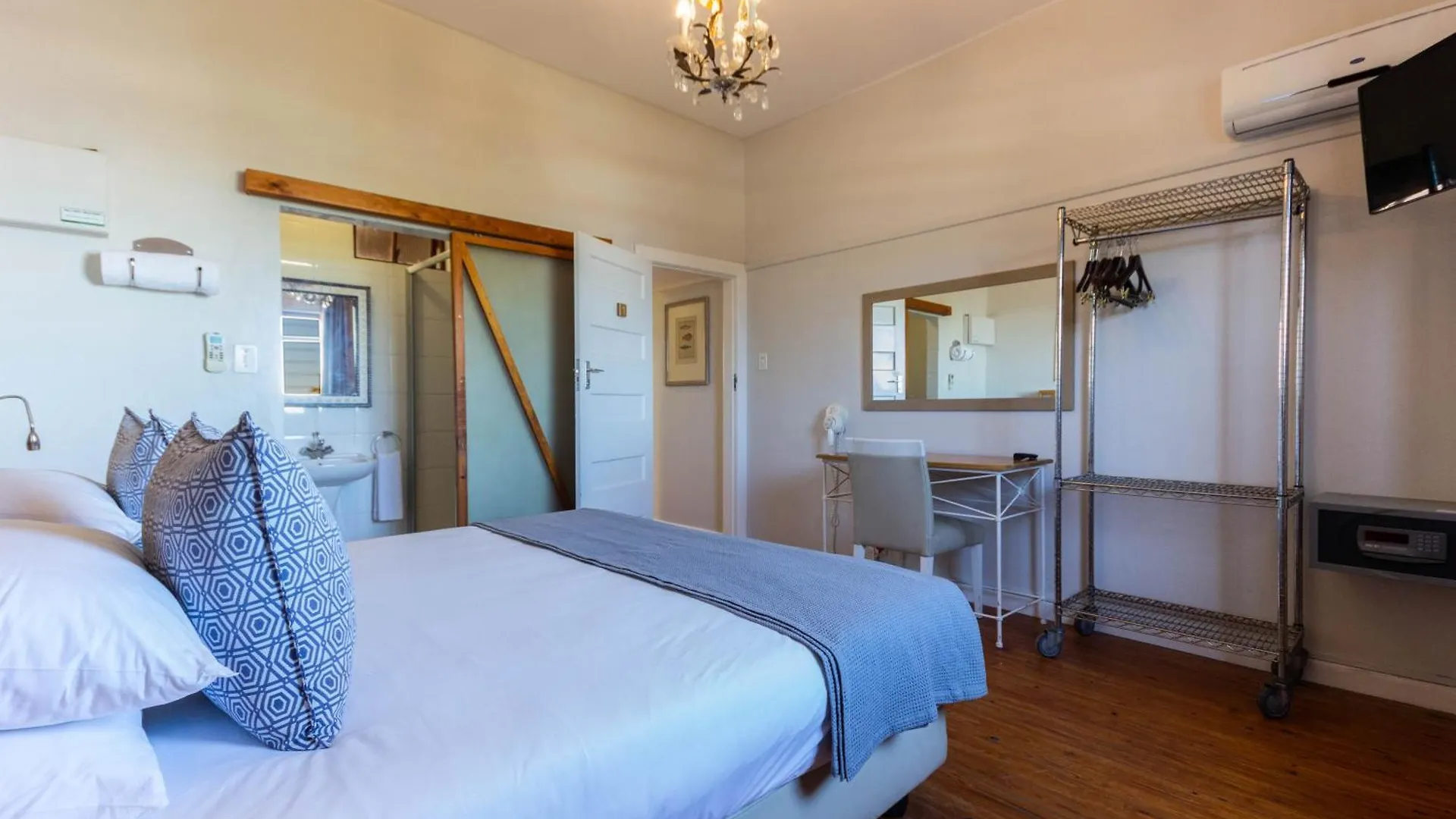 Tidal Pool Apartments - Camps Bay Cape Town 0*,