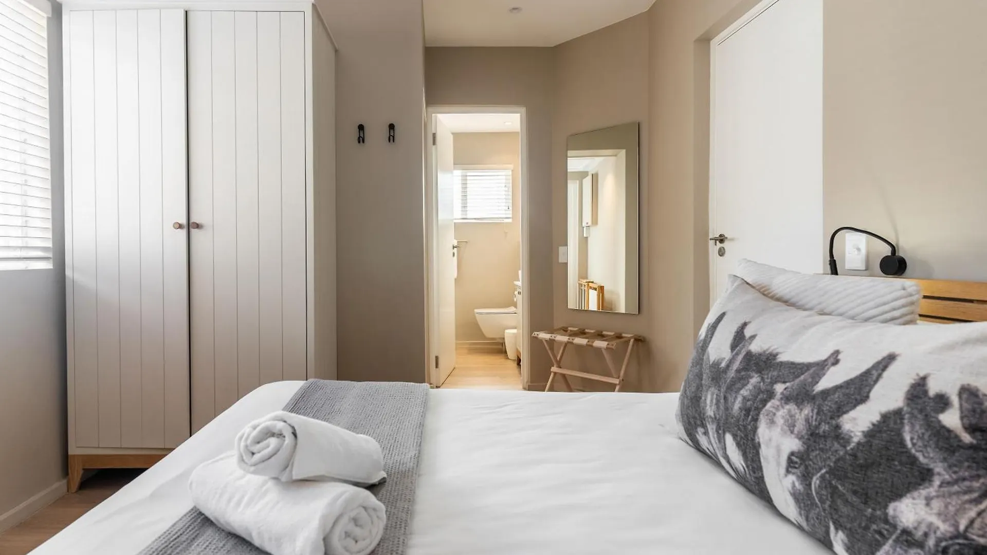 Tidal Pool Apartments - Camps Bay Le Cap