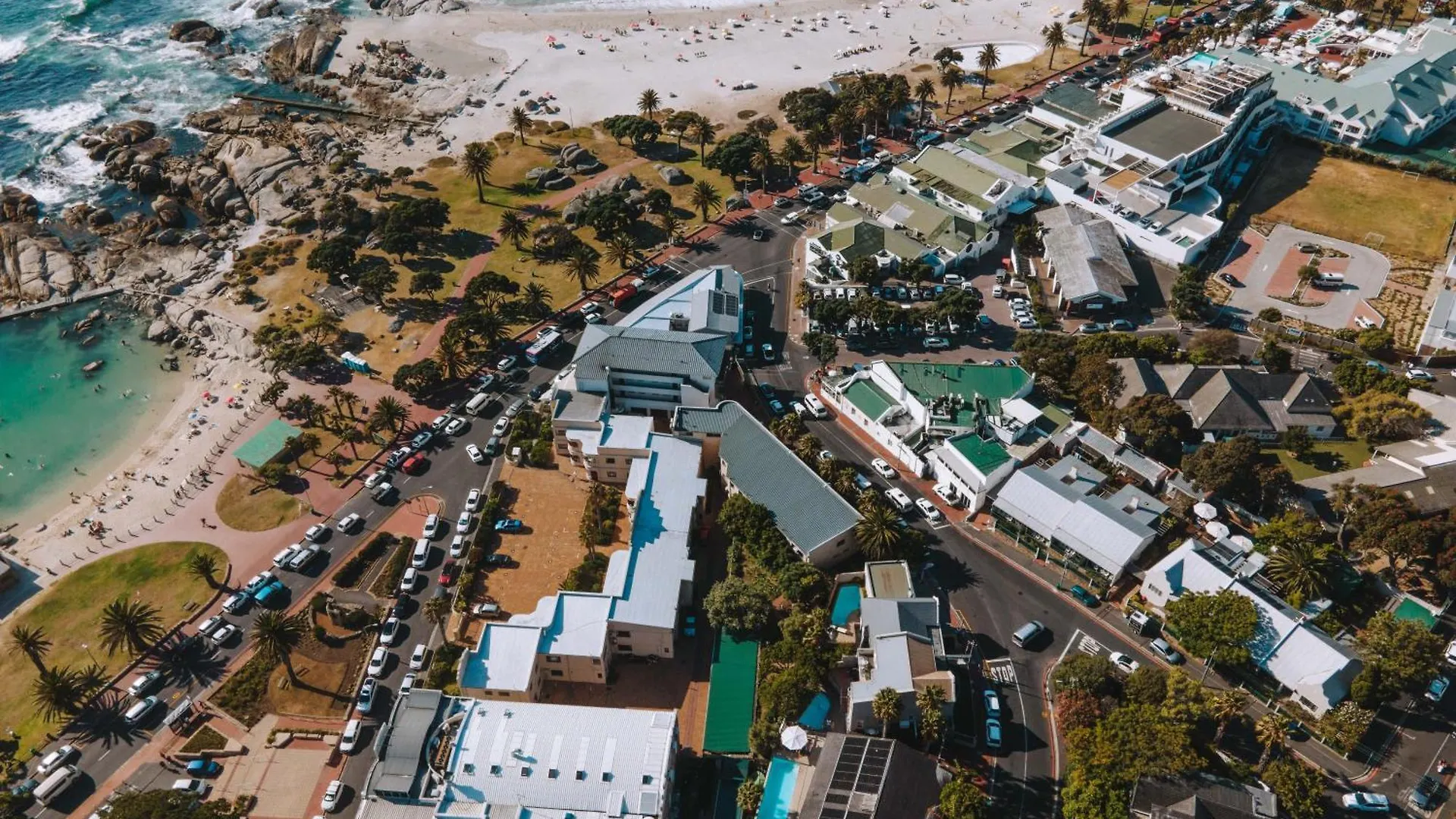 Tidal Pool Apartments - Camps Bay Cape Town