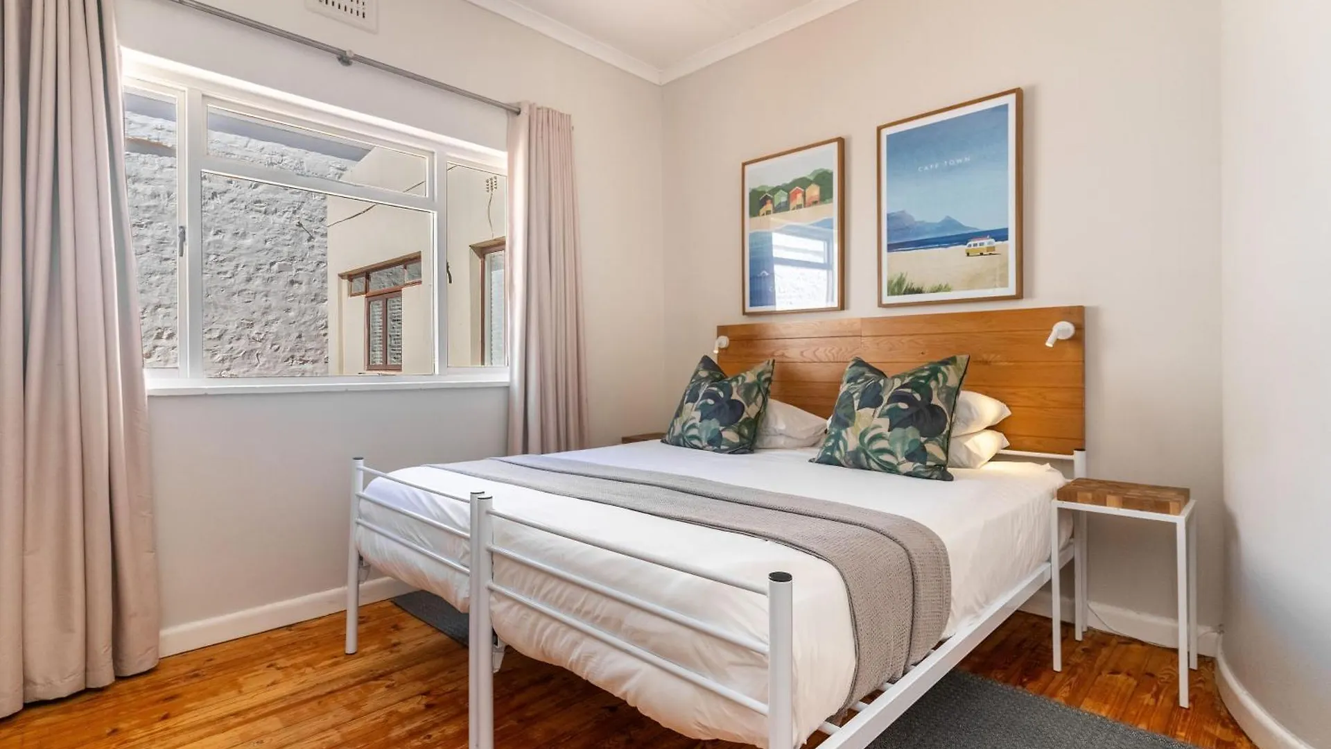 Tidal Pool Apartments - Camps Bay Cape Town